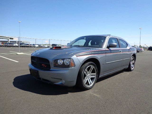 2006 Dodge Charger Deluxe Convertible