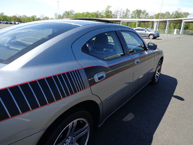 2006 Dodge Charger Deluxe Convertible