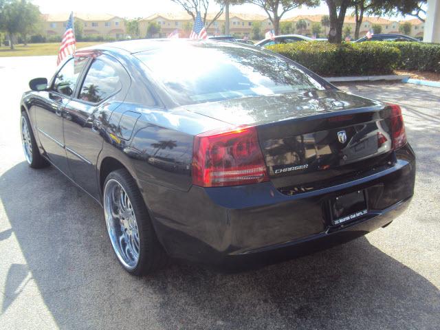 2006 Dodge Charger SE