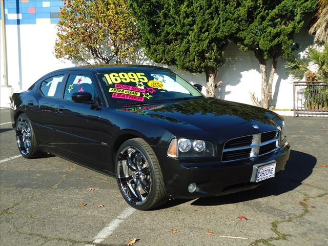 2006 Dodge Charger SLT 25