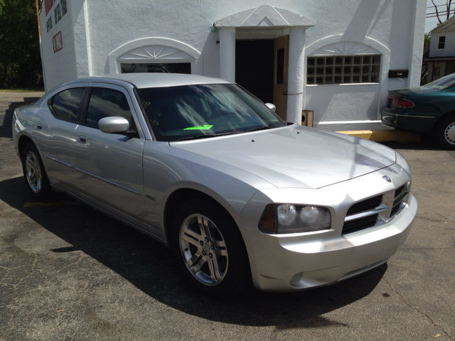 2006 Dodge Charger Deluxe Convertible