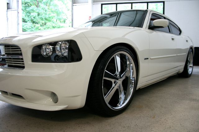 2007 Dodge Charger Deluxe Convertible