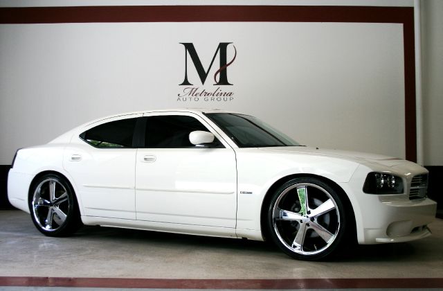 2007 Dodge Charger Deluxe Convertible