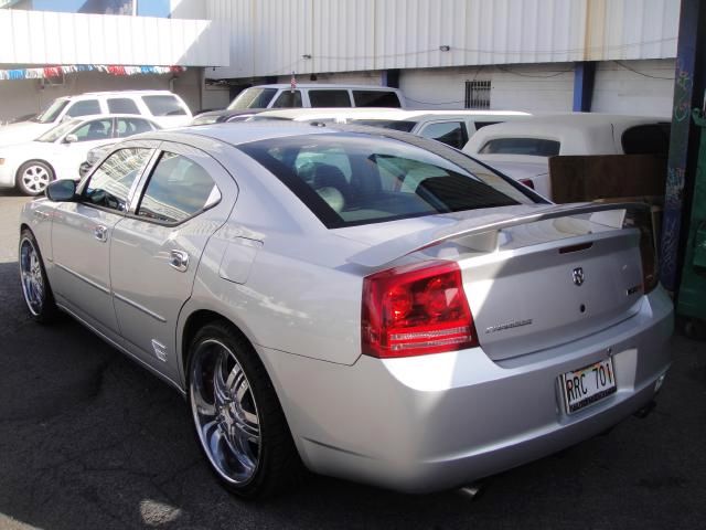 2007 Dodge Charger XLS 4WD