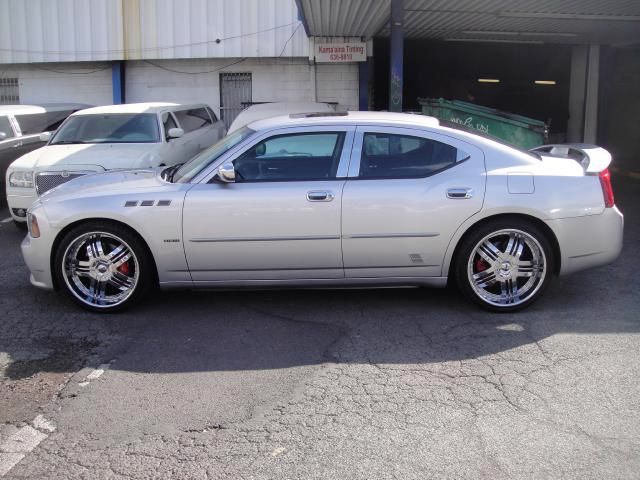 2007 Dodge Charger XLS 4WD