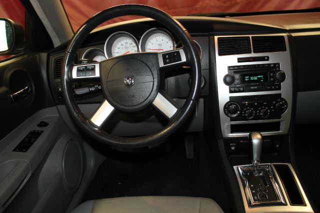 2007 Dodge Charger Deluxe Convertible