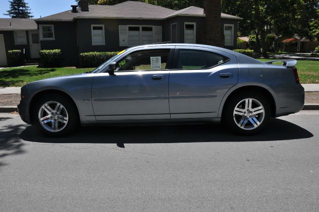 2007 Dodge Charger Deluxe Convertible