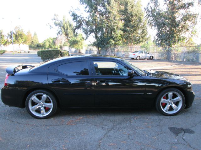 2007 Dodge Charger XLS 4WD