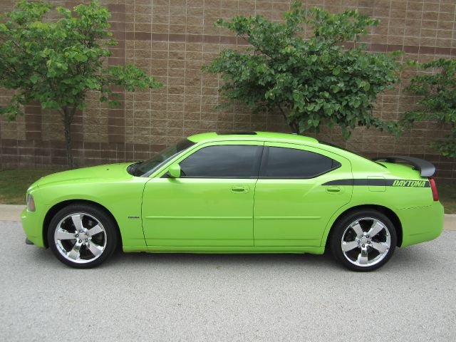 2007 Dodge Charger Deluxe Convertible