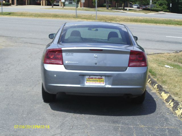 2007 Dodge Charger SE