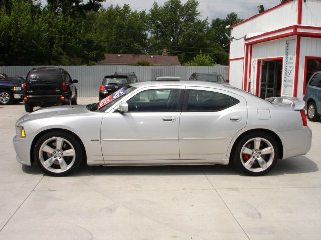 2007 Dodge Charger XLS 4WD