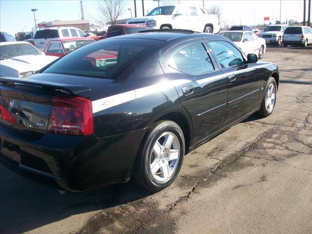 2007 Dodge Charger 4dr 4WD 2.7L V6 Auto