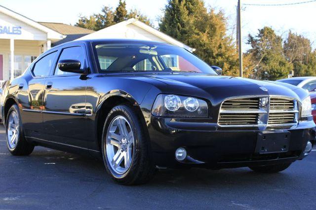 2007 Dodge Charger 2004.5 SE Retail