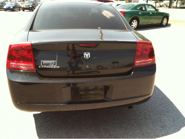 2007 Dodge Charger SE