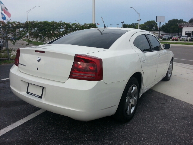 2008 Dodge Charger SE