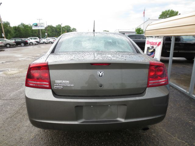 2008 Dodge Charger Quattro