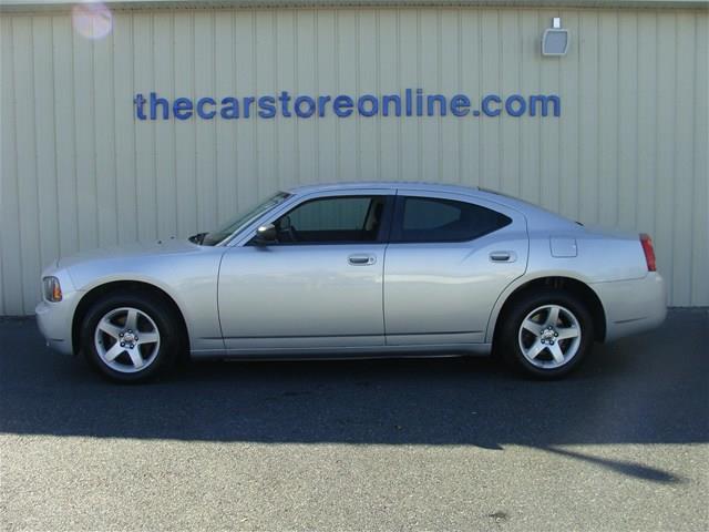 2009 Dodge Charger 4WD Supercab 186 Inch WB 84 CA XLT Truck