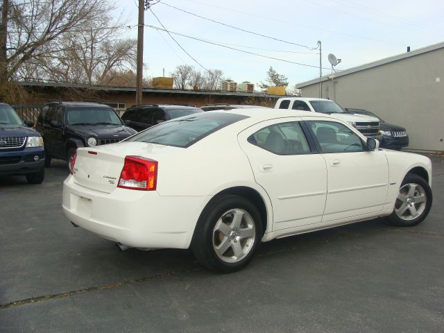 2009 Dodge Charger 2dr Spyder Auto GS