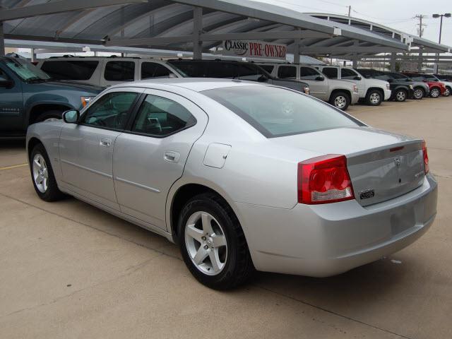 2010 Dodge Charger Unknown