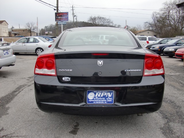 2010 Dodge Charger Base