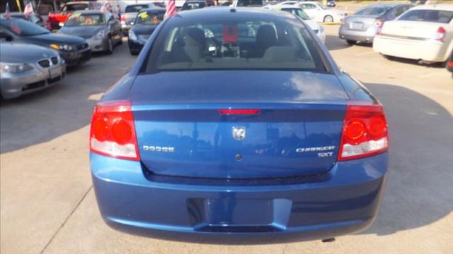 2010 Dodge Charger 8 Cyl