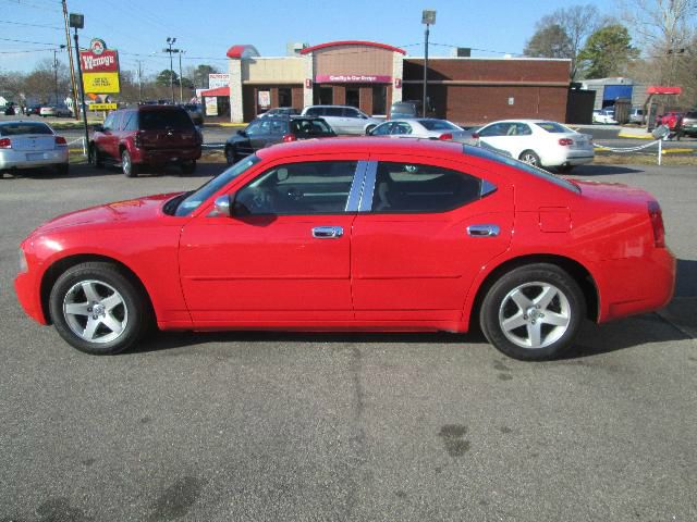 2010 Dodge Charger Base