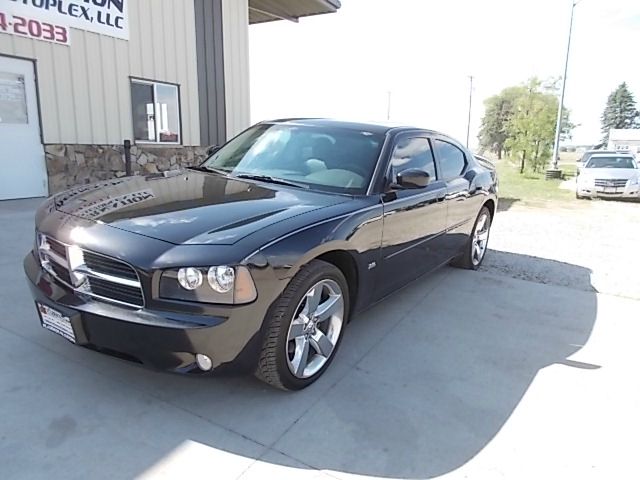 2010 Dodge Charger XLT Lariat Super Duty Crew Cab