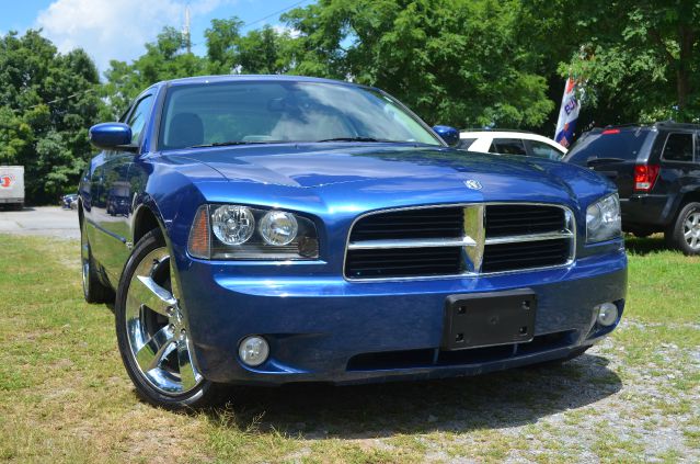 2010 Dodge Charger MOON Roofsunroofalloys Hatchback