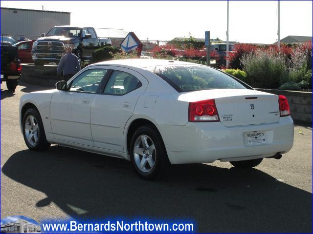 2010 Dodge Charger Unknown