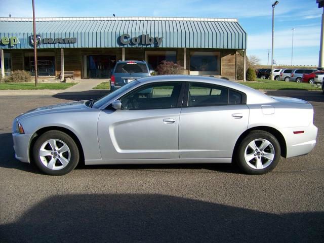 2011 Dodge Charger SE