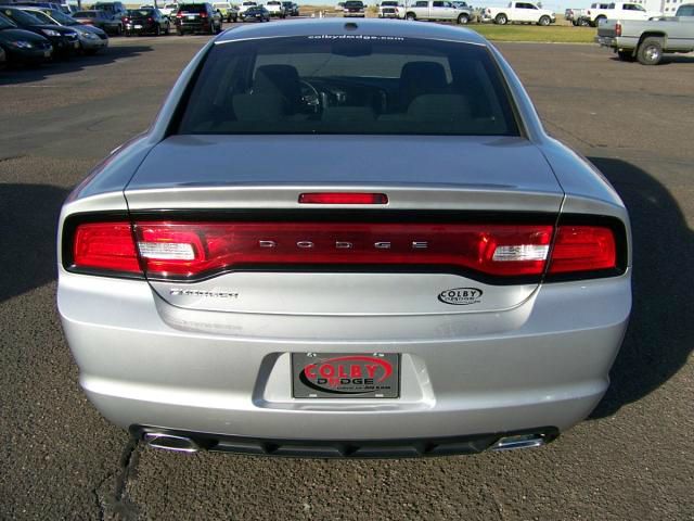 2011 Dodge Charger SE