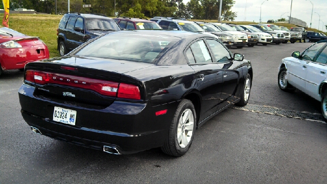 2011 Dodge Charger SE