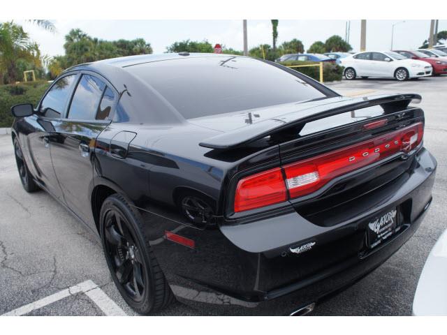 2011 Dodge Charger Unknown