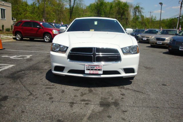 2011 Dodge Charger SE