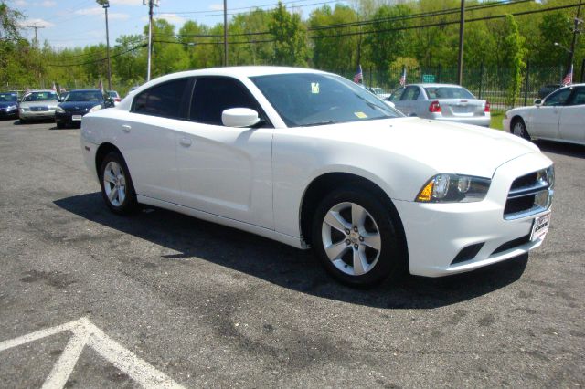 2011 Dodge Charger SE