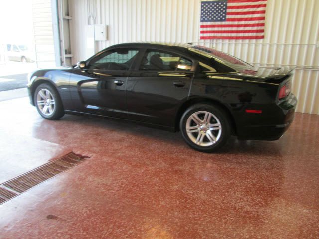 2011 Dodge Charger SE WITH TV Package