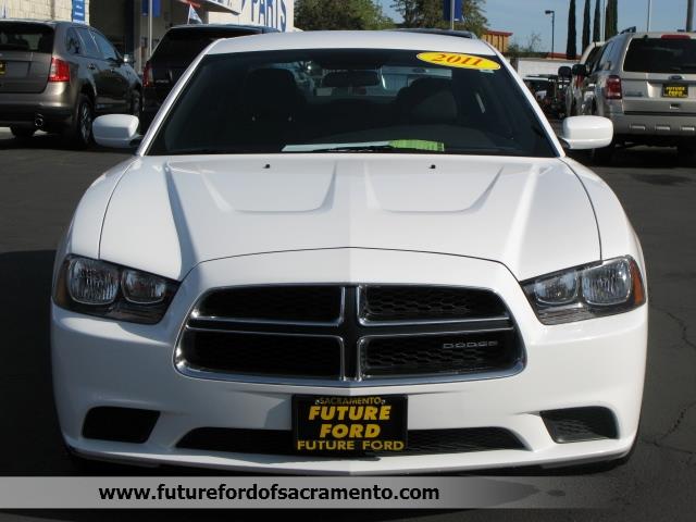 2011 Dodge Charger SE