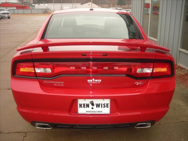 2011 Dodge Charger 3.2