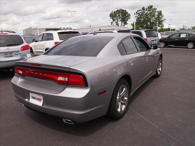 2011 Dodge Charger SE