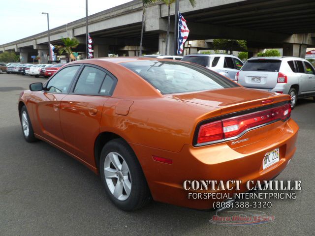 2011 Dodge Charger SE