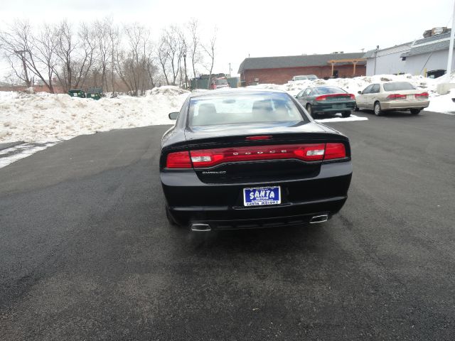 2011 Dodge Charger SE