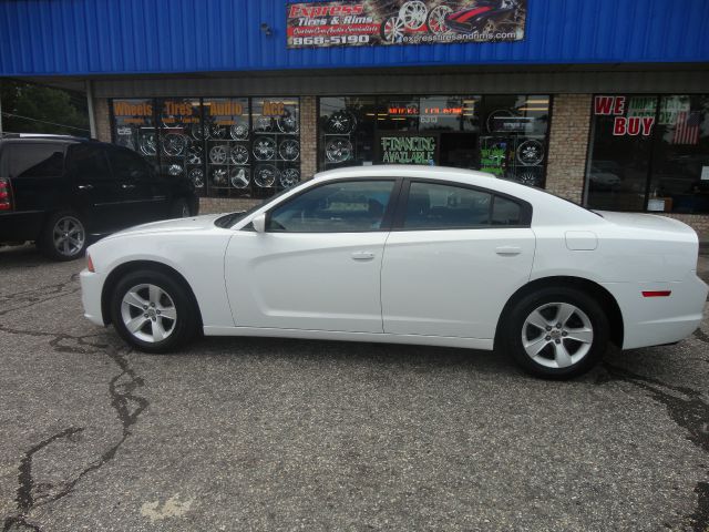 2011 Dodge Charger SE