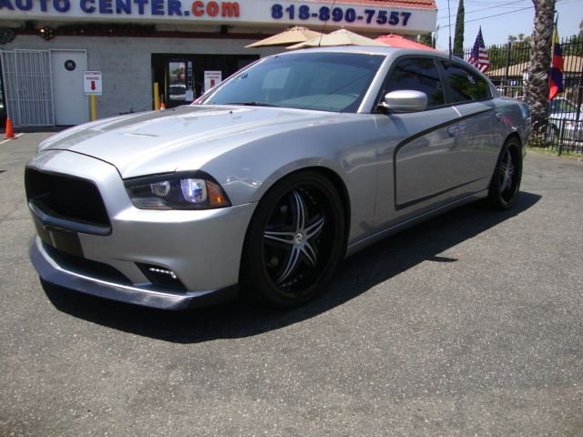 2011 Dodge Charger SE