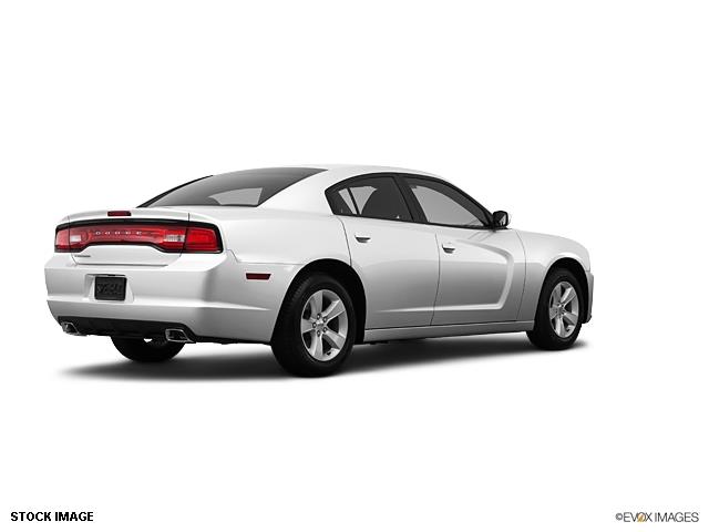 2012 Dodge Charger SE