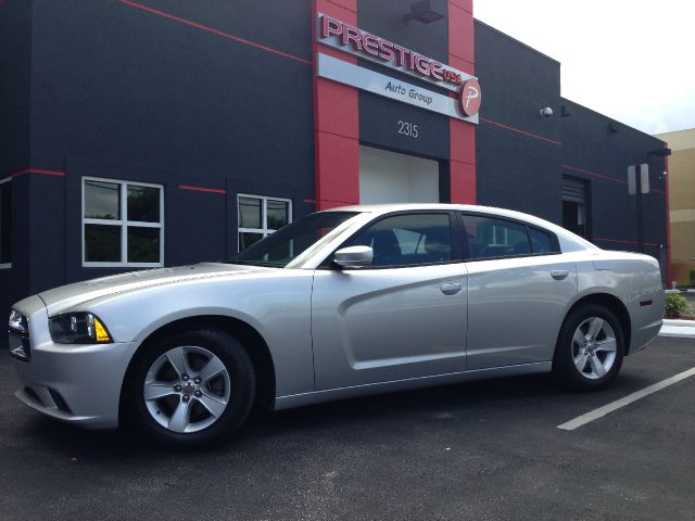 2012 Dodge Charger SE