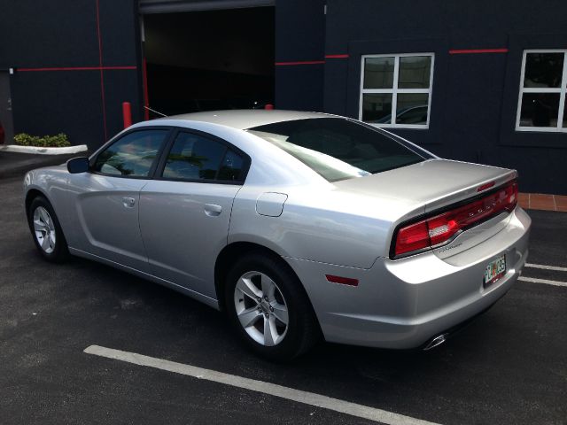 2012 Dodge Charger SE