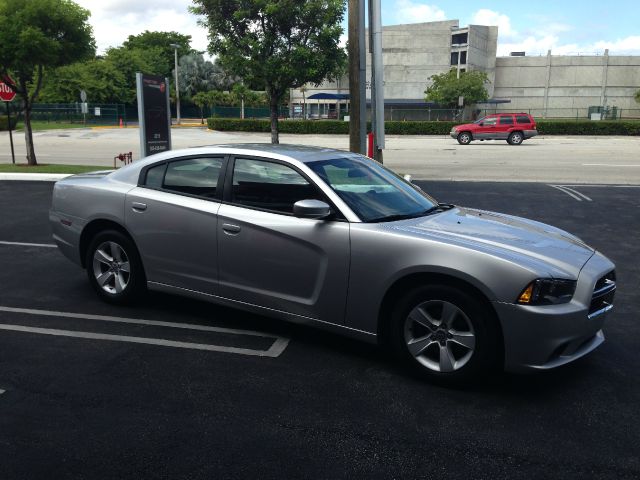 2012 Dodge Charger SE