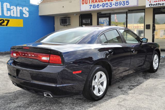 2012 Dodge Charger SE