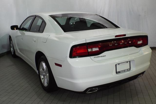 2012 Dodge Charger SE