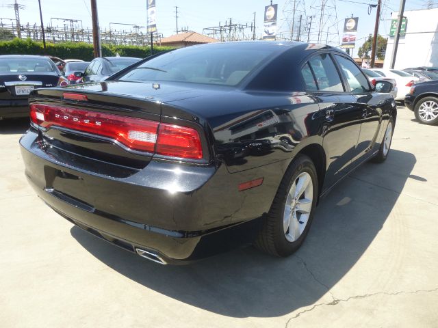 2012 Dodge Charger SE